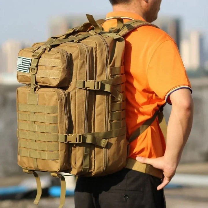 Duurzame sporttas en hiking rugzak met comfortabele schouderbanden