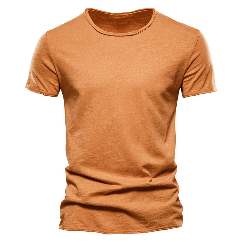 Blauw heren T-shirt, frisse uitstraling, korte mouwen, ideaal voor de zomer.