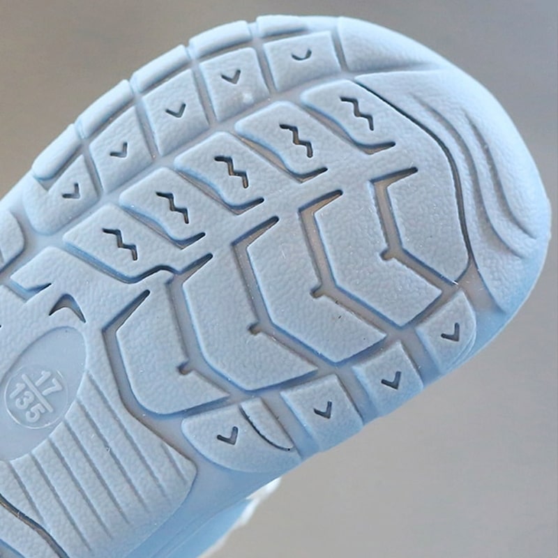 Ultra-flexibele barefoot babyschoenen, bevorderen natuurlijke voetontwikkeling en gezonde voetgroei.