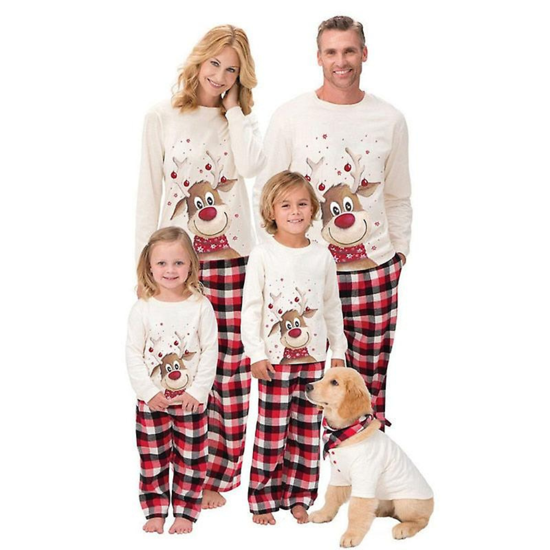 Gezellige familie kerstpyjama set, passend voor iedereen, comfortabele nachtkleding voor de feestdagen.