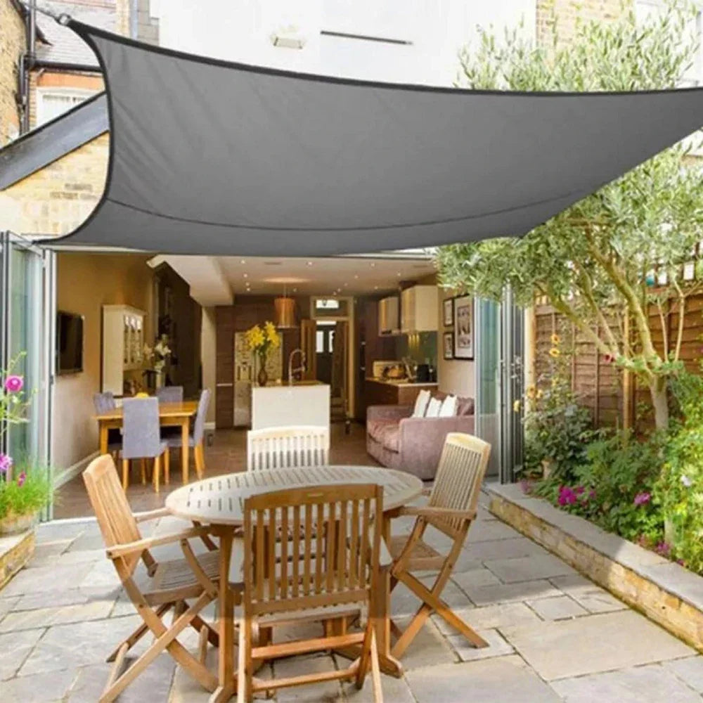 Compact schaduwdoek voor balkon. Biedt UV-bescherming & is waterafstotend. Geniet van luxe zonwering en buitenleven.