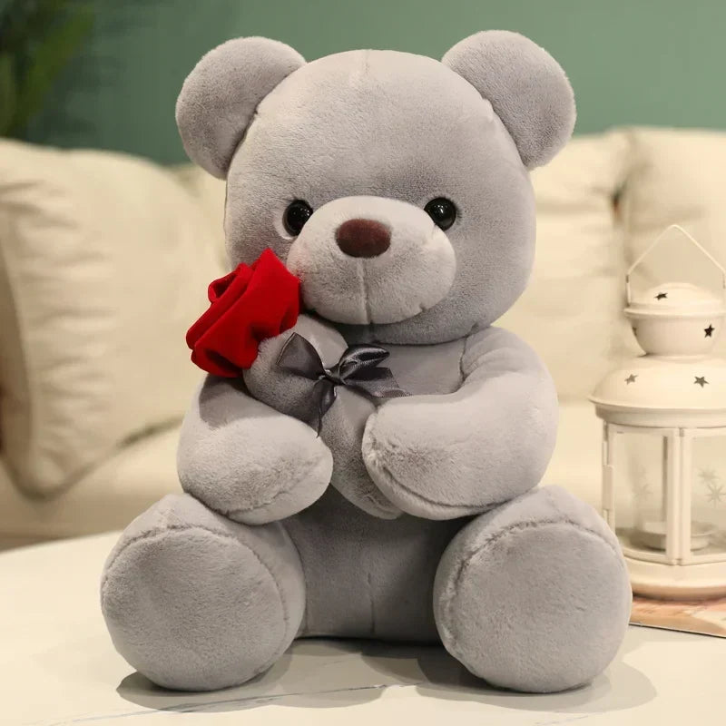 Unieke decoratieve teddybeer knuffel met rode rozen, perfect voor elke gelegenheid; een liefdevol pluche geschenk.