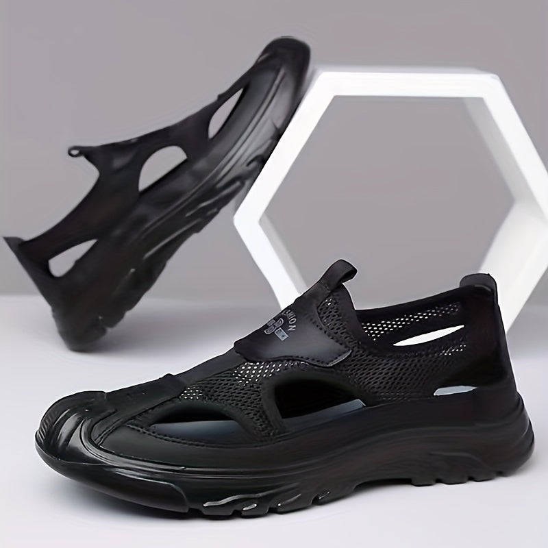 "Ademende lichte heren sandalen met PU zool en sportief ontwerp, zijaanzicht. Perfect voor zomeractiviteiten."