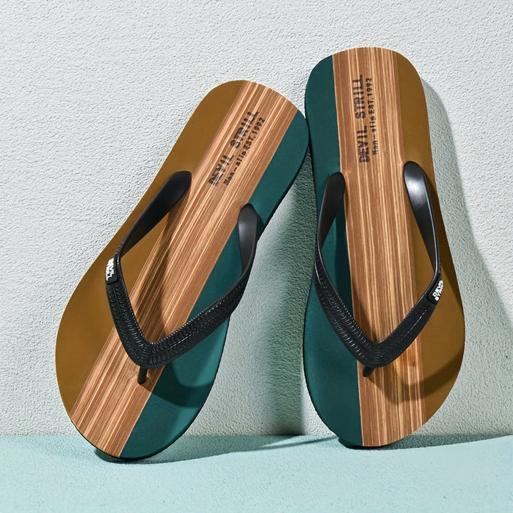 "Antislip en geurloze heren slippers, EVA bovenwerk, rubberen zool, comfortabel en stijlvol voor dagelijks gebruik."