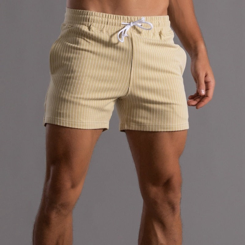 Details van de gele heren fitness shorts met trekkoord