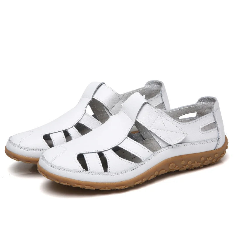 Ergonomische Atasia sandalen voor dames met voetondersteuning, ideaal voor gezonde voeten en zomerse dagen.