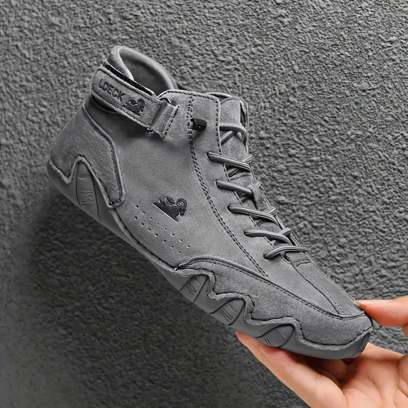 Nieuwe Hoymans heren schoenen, waterdicht en robuust, voor outdoor & stedelijk gebruik.