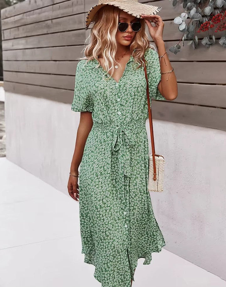 "Boho maxi-jurk met kleurrijke bloemenprint, luchtige stof, perfecte zomerkeuze voor zonnige dagen, bohemian stijl."