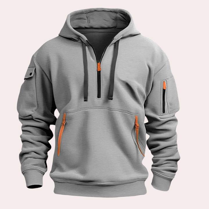 "Casual grijze heren hoodie met half zip, hoogwaardig materiaal, verstelbare capuchon, stijlvol en comfortabel ontwerp."
