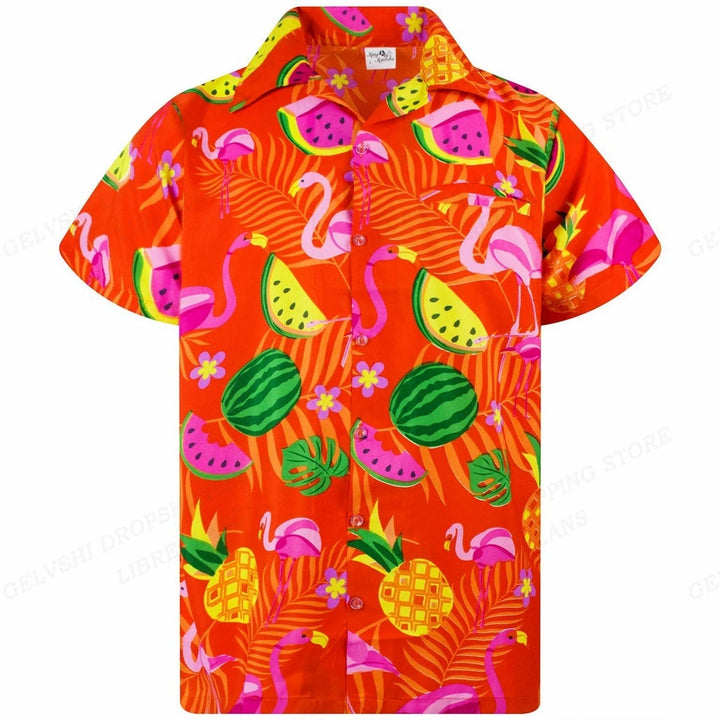 Detailopname van de knopen en print op het heren flamingo hawaïhemd