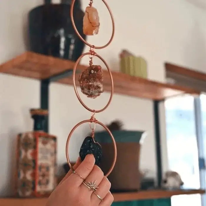 Handgemaakte chakra decoratie hanger met zeven edelstenen voor wanddecoratie en spiritualiteit