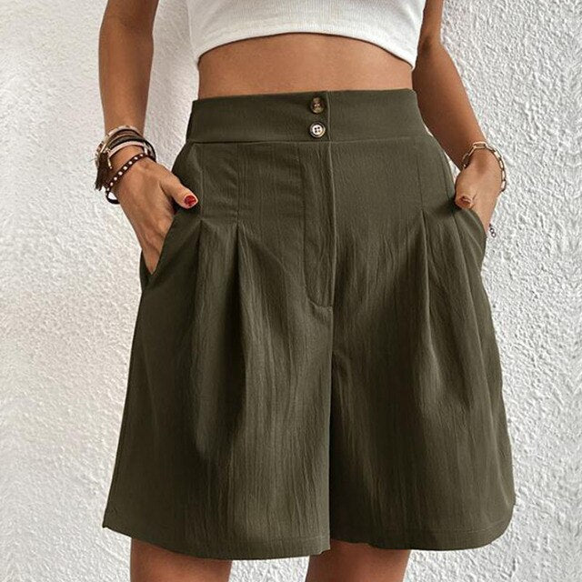 "Chique dames shorts met zilveren dubbele knopen, hoge taille, ideaal voor zomer, veelzijdig en comfortabel voor elke outfit.