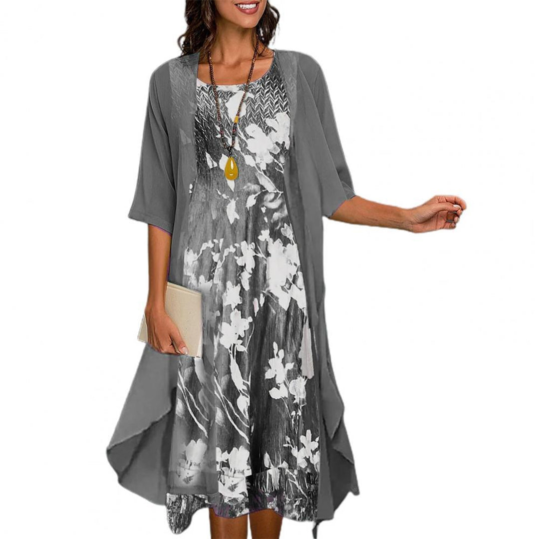 "Comfortabele elastische midi zomerjurk dames in luchtige stof, perfect voor stijl en comfort op warme dagen."