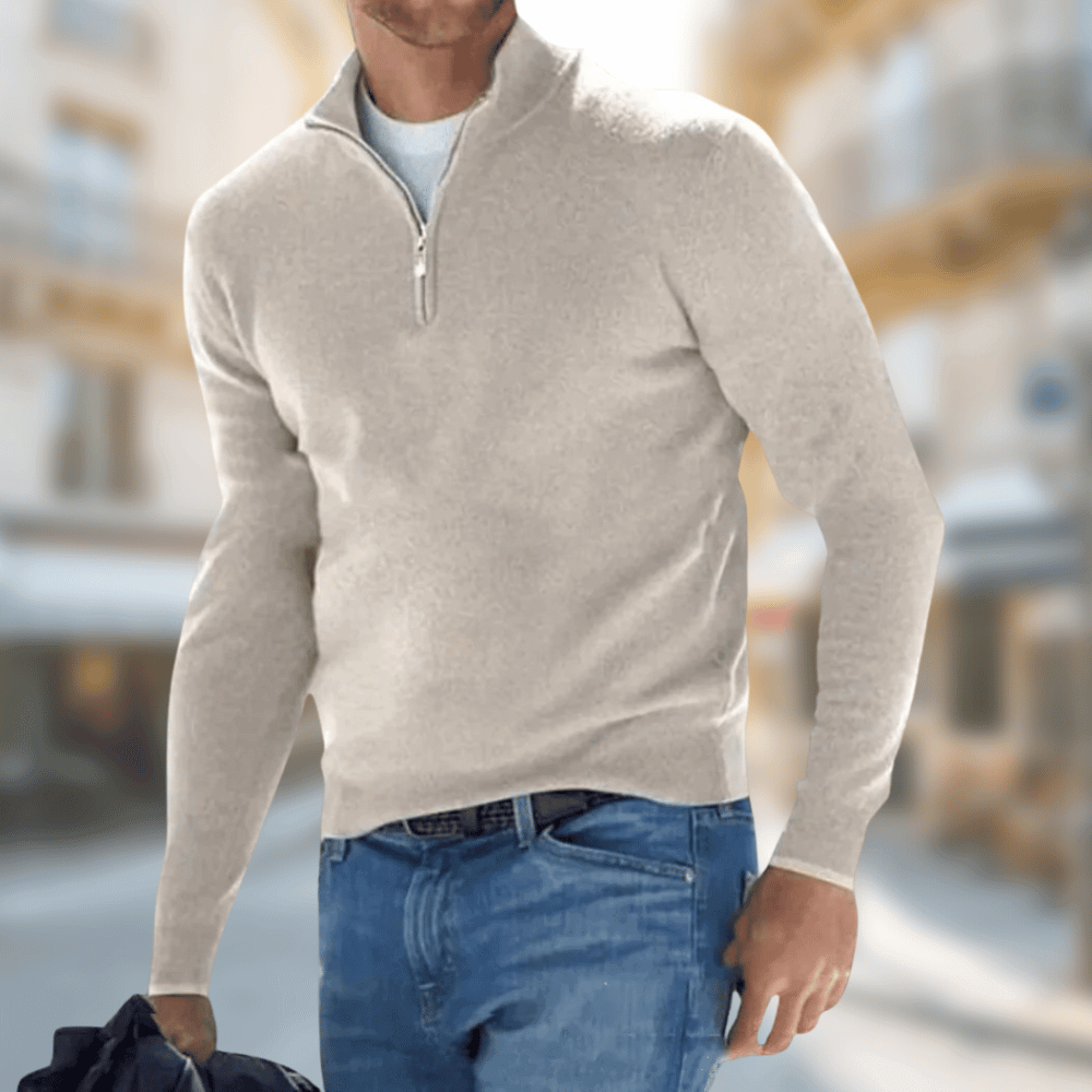 "Comfortabele half-zip herentrui in zachte wolmix met moderne stijl en ribboorden, ideaal voor casual en smart-casual looks."