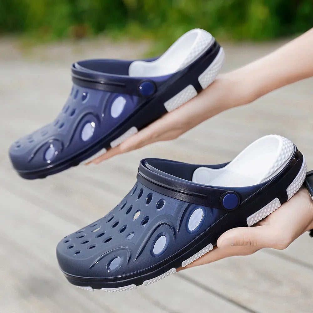 Herenklompen met duurzame antislipzool en comfortabele demping, perfect voor dagelijks intensief gebruik.