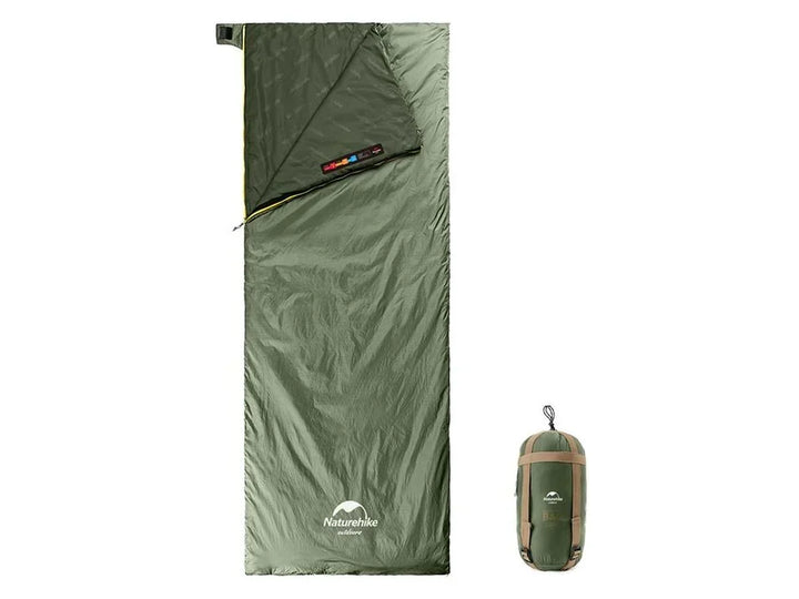 Groene unisex slaapzak, ultralicht en compact voor backpacking. Biedt essentiële warmte en comfort op de camping.