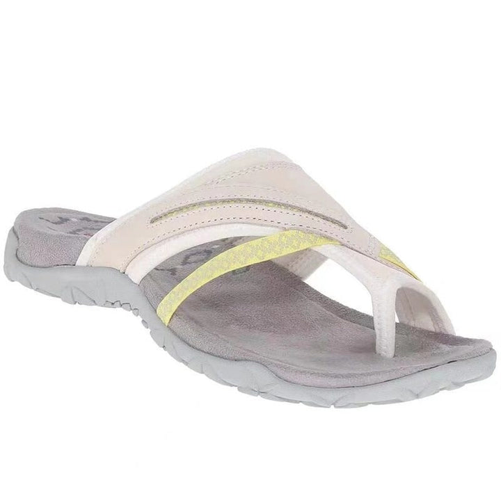 Deze dames orthopedische slippers bieden superieur comfort en stabiliteit, ideaal voor dagelijkse voetverzorging en binnenshuis gebruik.