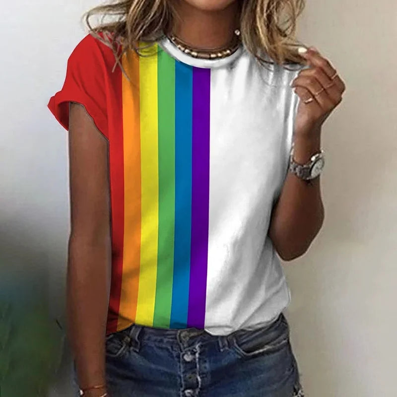Stijlvol regenboog T-shirt in het wit met levendige kleuren