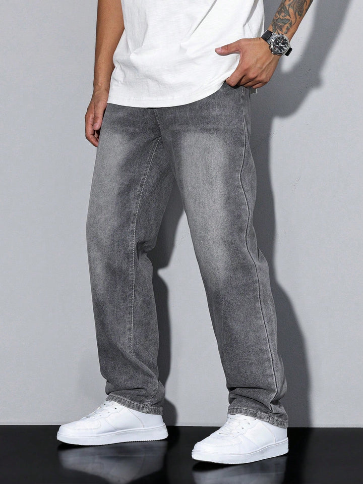 Tijdloze Daan heren jeans, straight fit en comfortabel, perfect voor een veelzijdige garderobe.