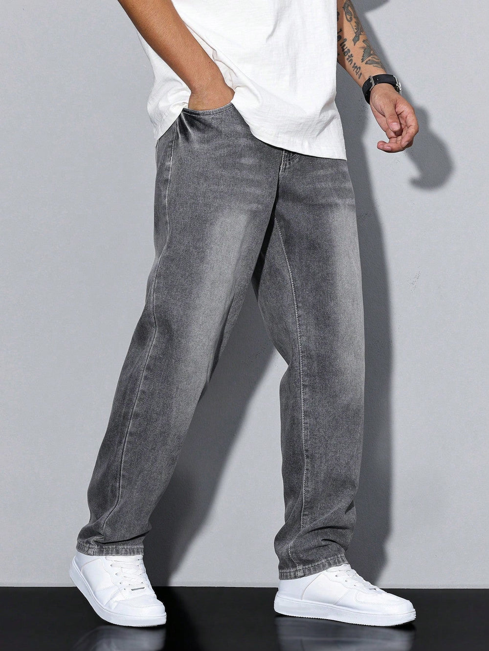 Tijdloze Daan heren jeans, losse pasvorm voor ultiem comfort, perfect voor alle seizoenen.