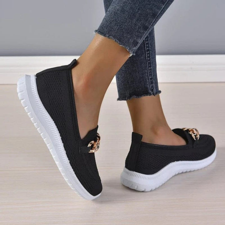 "Dames ademende orthopedische schoenen Carly: elegant beige design met comfort en medische ondersteuning voor elke gelegenhei