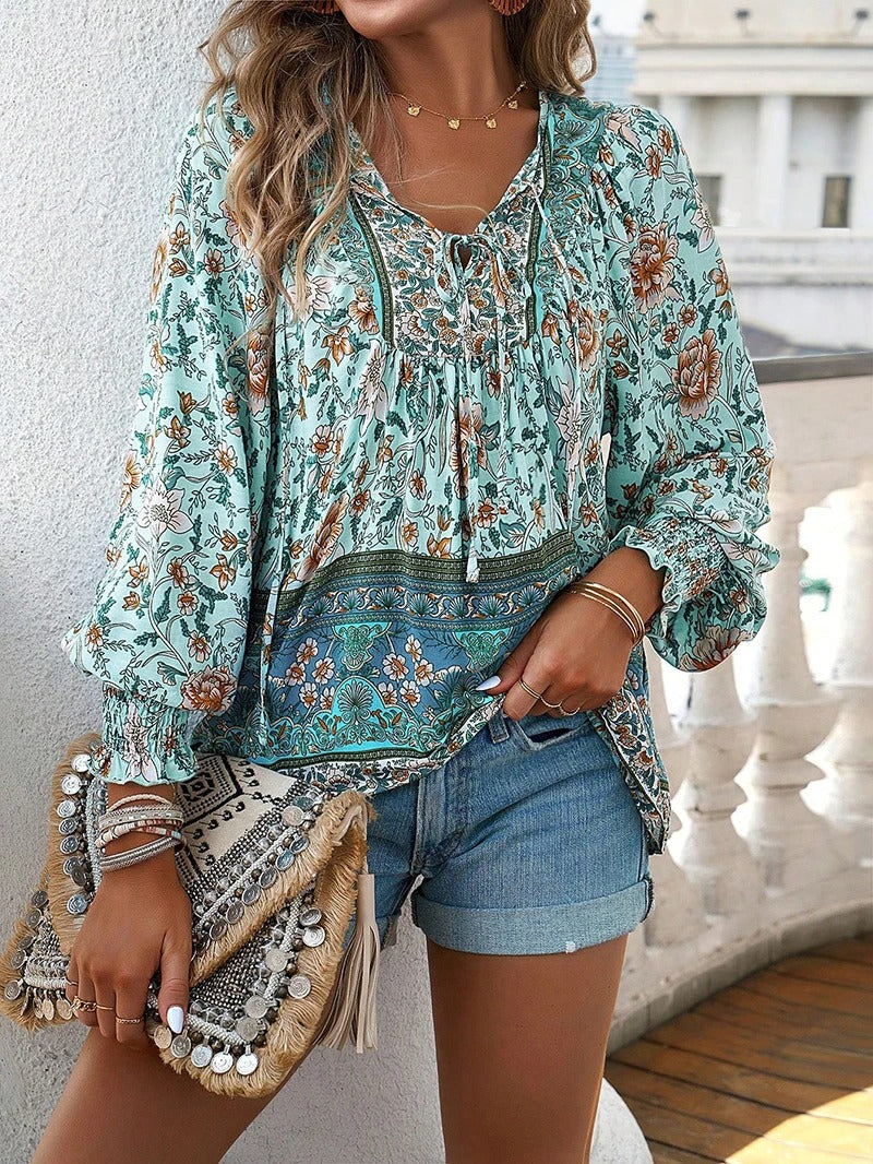 Luchtige casual chic blouse met lange mouw en bloemenprint
