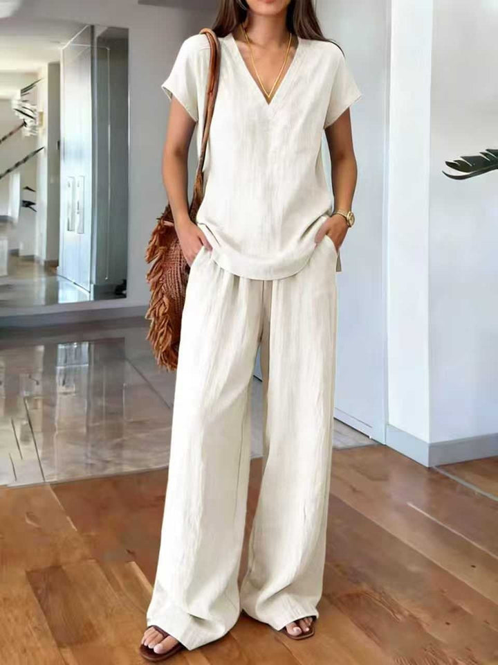 Chique en comfortabele casual linnen dames set: V-hals top en losvallende broek, perfect voor elke gelegenheid.