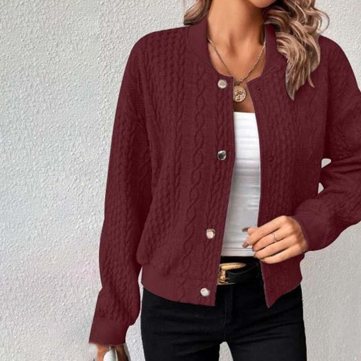 "Dames kabelgebreid vest met V-hals en knopen, tijdloos en elegant, casual pasvorm, comfortabele en stijlvolle cardigan."