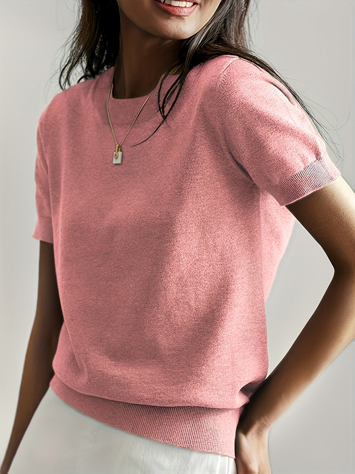 Ultieme comfortabele dames trui, korte mouw, ronde hals, perfect voor dagelijks gebruik.
