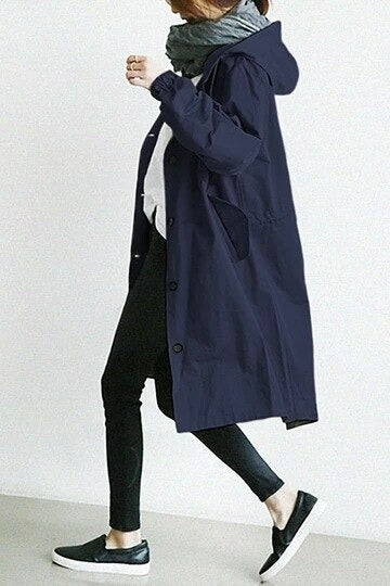 Warme dames lange jas met capuchon, essentieel voor de winter en tussenseizoen. Comfortabele en stijlvolle bovenkleding.