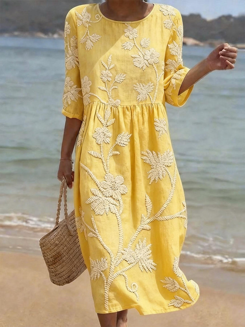 Casual dames maxi jurk, comfortabel en lange jurk met bloemenborduursel, ideaal als zomer- of feestjurk.
