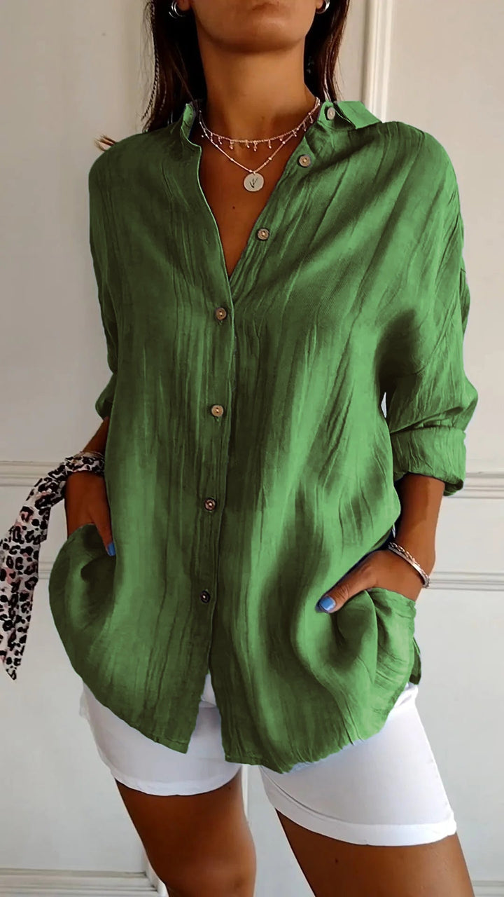 Nieuw: dames oversized shirt met lange mouwen, zijzakken. Ideaal voor herfst en lente.