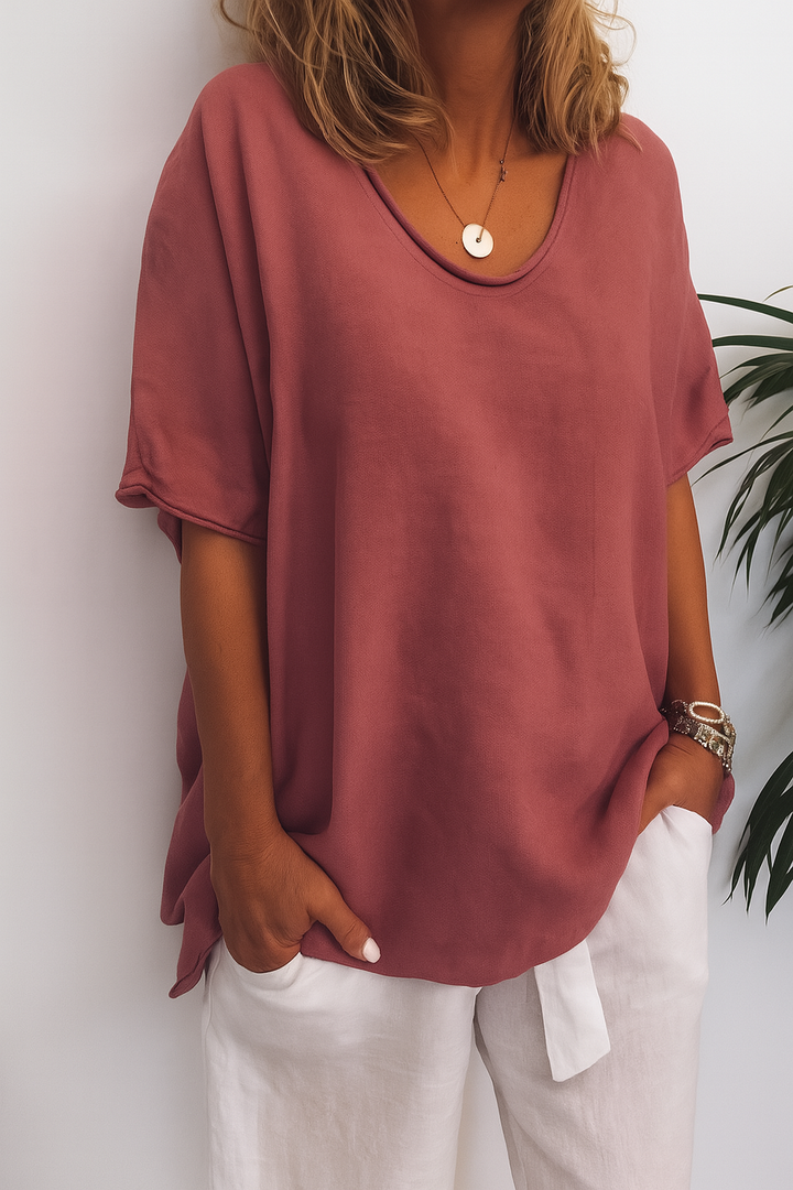 Veelzijdig basic dames t-shirt met ronde hals, perfect voor comfort en stijl in de lente- en zomercollectie.