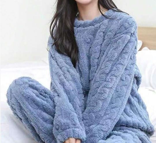Tweedelig dames huispak, casual loungewear set voor thuis, ideaal als warme nachtkleding.