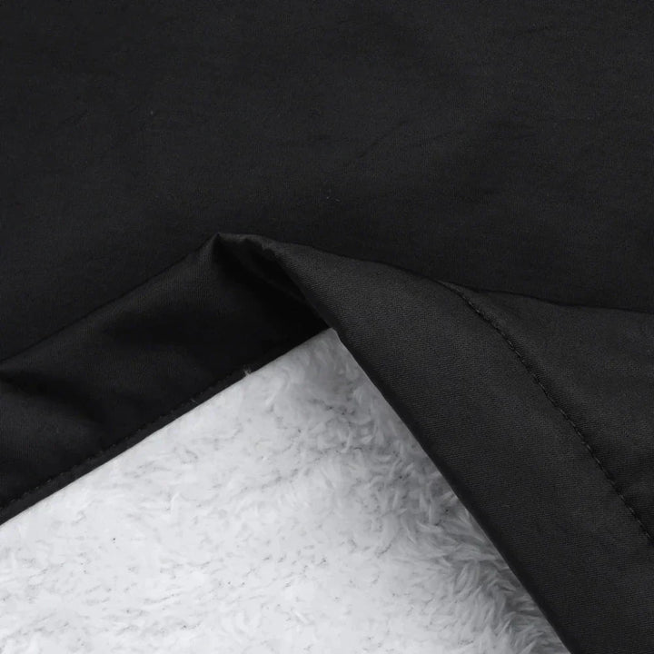 De ultieme dames regenjas: waterdicht, stijlvol en weerbestendig. Perfecte all-season outdoor kleding.