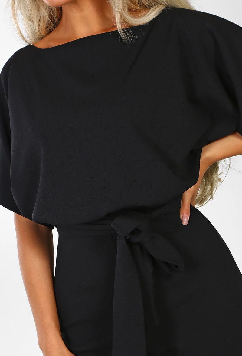 Feestelijke zomer jumpsuit voor dames, elegant en luchtig, perfect voor avonden uit.
