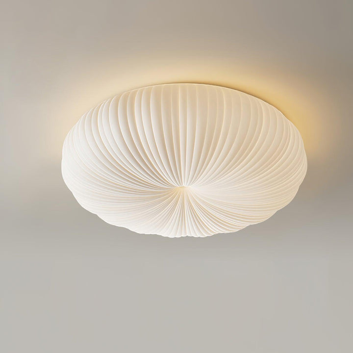 "Dimbare Filomena Luxe plafondlamp met modern design, LED-verlichting en afstandsbediening, ideaal voor elegante interieurs."