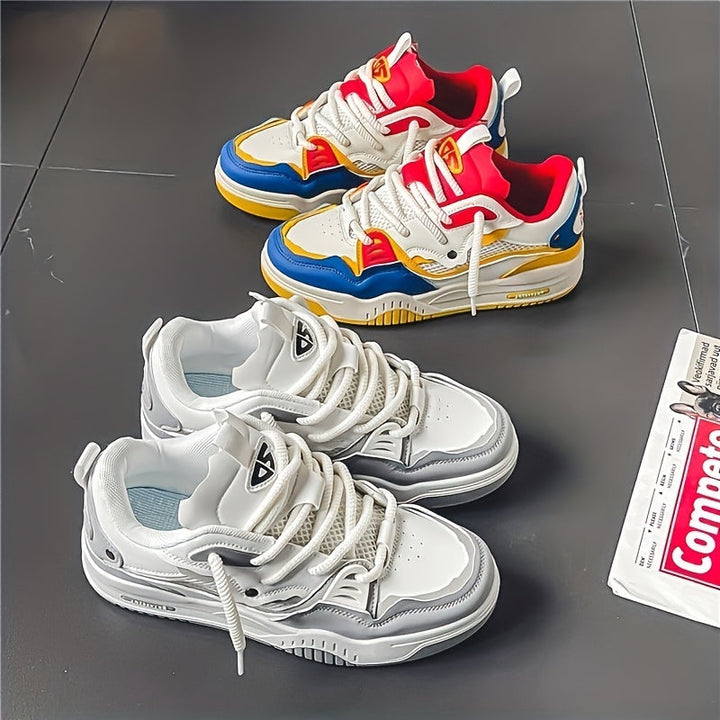 "Dynamisch ontworpen Ryker sneakers, ademend en comfortabel voor moderne mannen; sportieve, eigentijdse look."