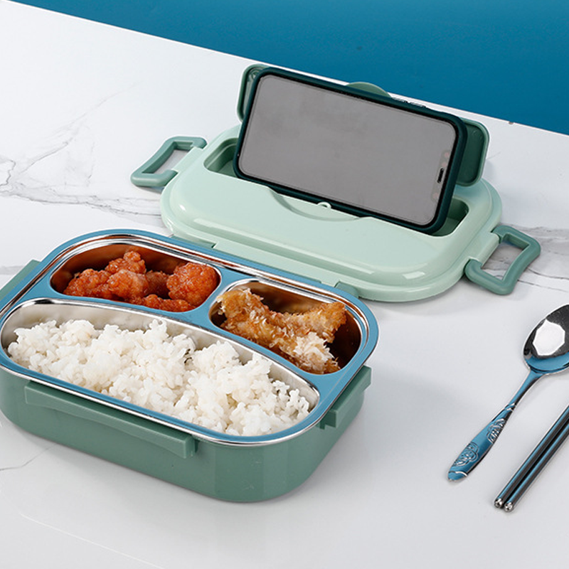 RVS thermos lunchbox met meerdere lagen voor een complete warme maaltijd.