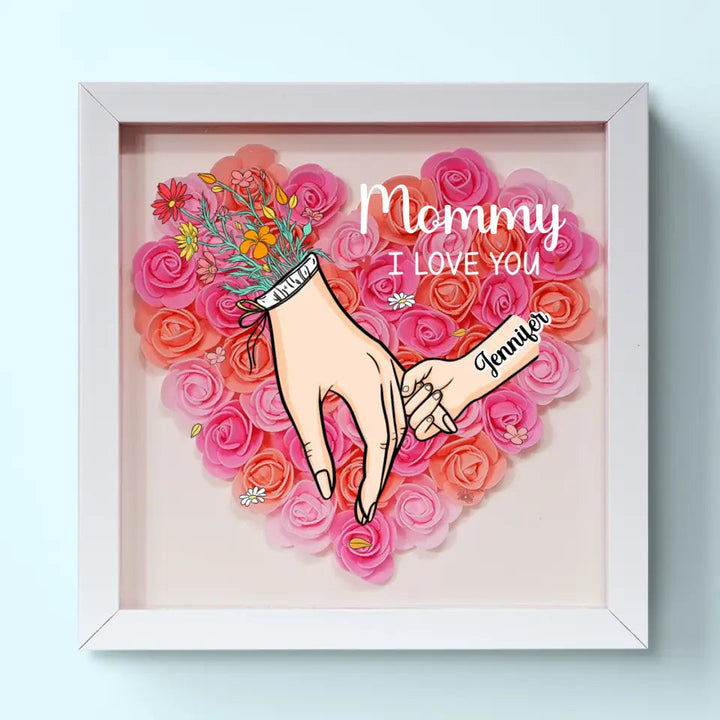 Familie schaduwdoos met bloemen en gepersonaliseerde namen, een symbool van liefde voor moeder.