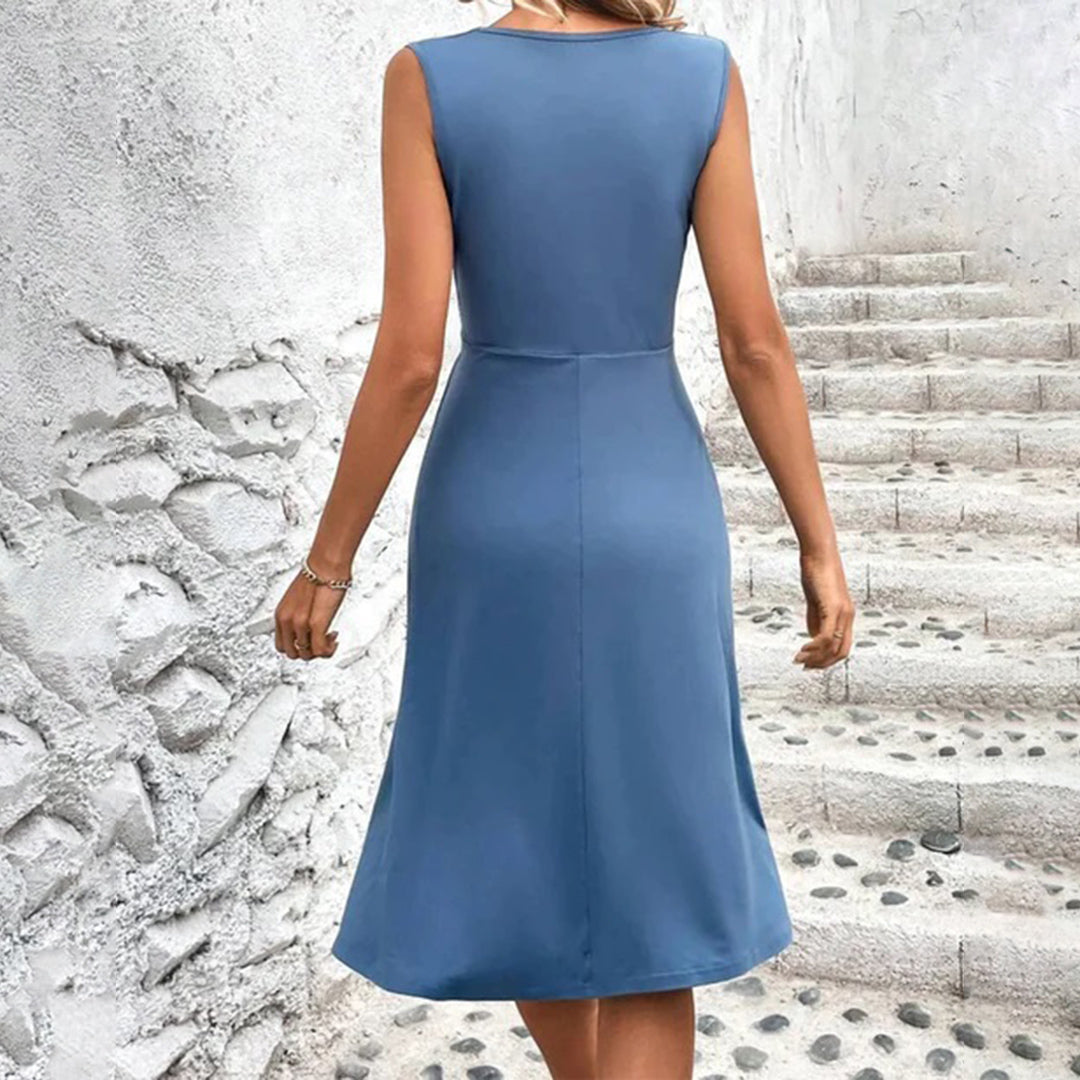Elegant, luchtige zomerjurk dames midi, mouwloos ontwerp; knielengte, perfect voor warme dagen en stijlvolle outfits.