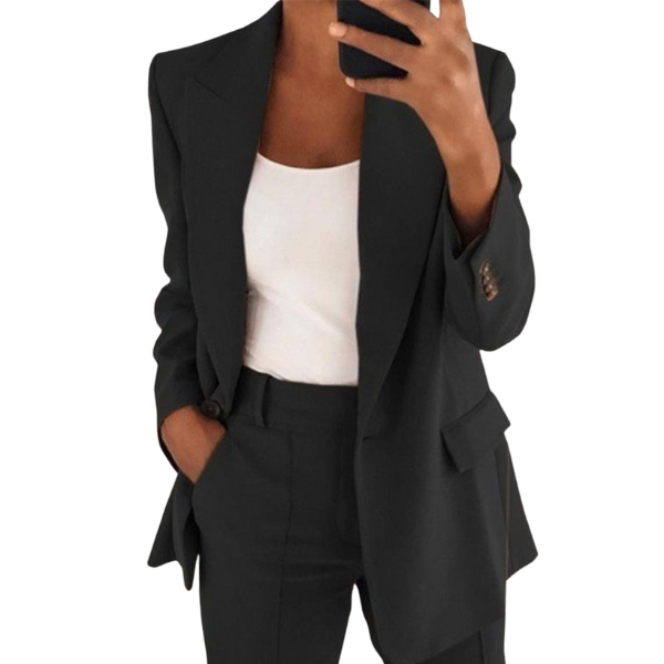 Elegante damesblazer set met colbert en pantalon in diverse kleuren, perfect voor zakelijke en formele gelegenheden.