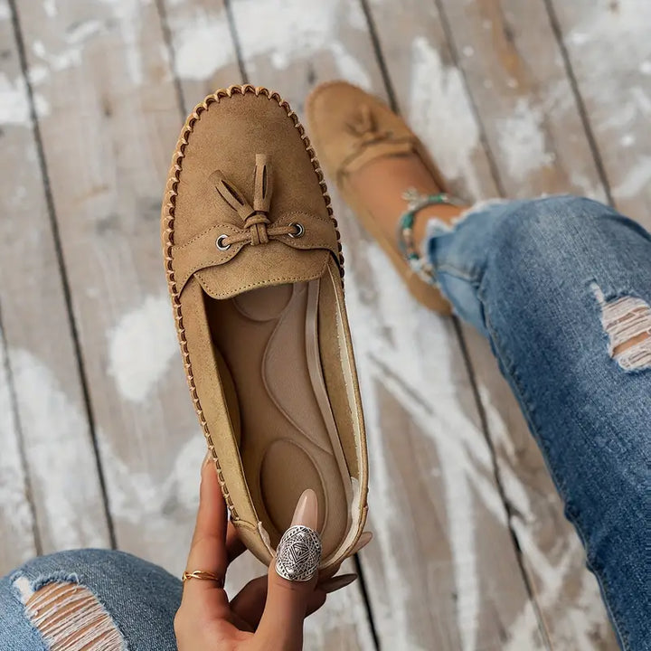 "Elegante damesmocassins met tassels in klassiek ontwerp, comfortabel voetbed voor dagelijks gebruik."