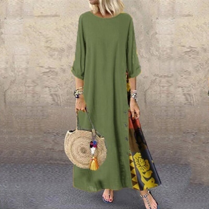 "Elegante maxi zomerjurk voor dames in katoen en linnen, O-hals, zijaanzicht, subtiele zijknoppen, comfortabel en stijlvol."