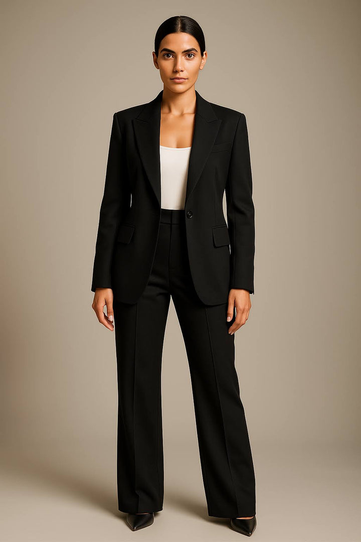 Elegante tweedelige dames pakset met V-hals blazer en rechte pantalon, perfect voor zakelijk of casual chic.