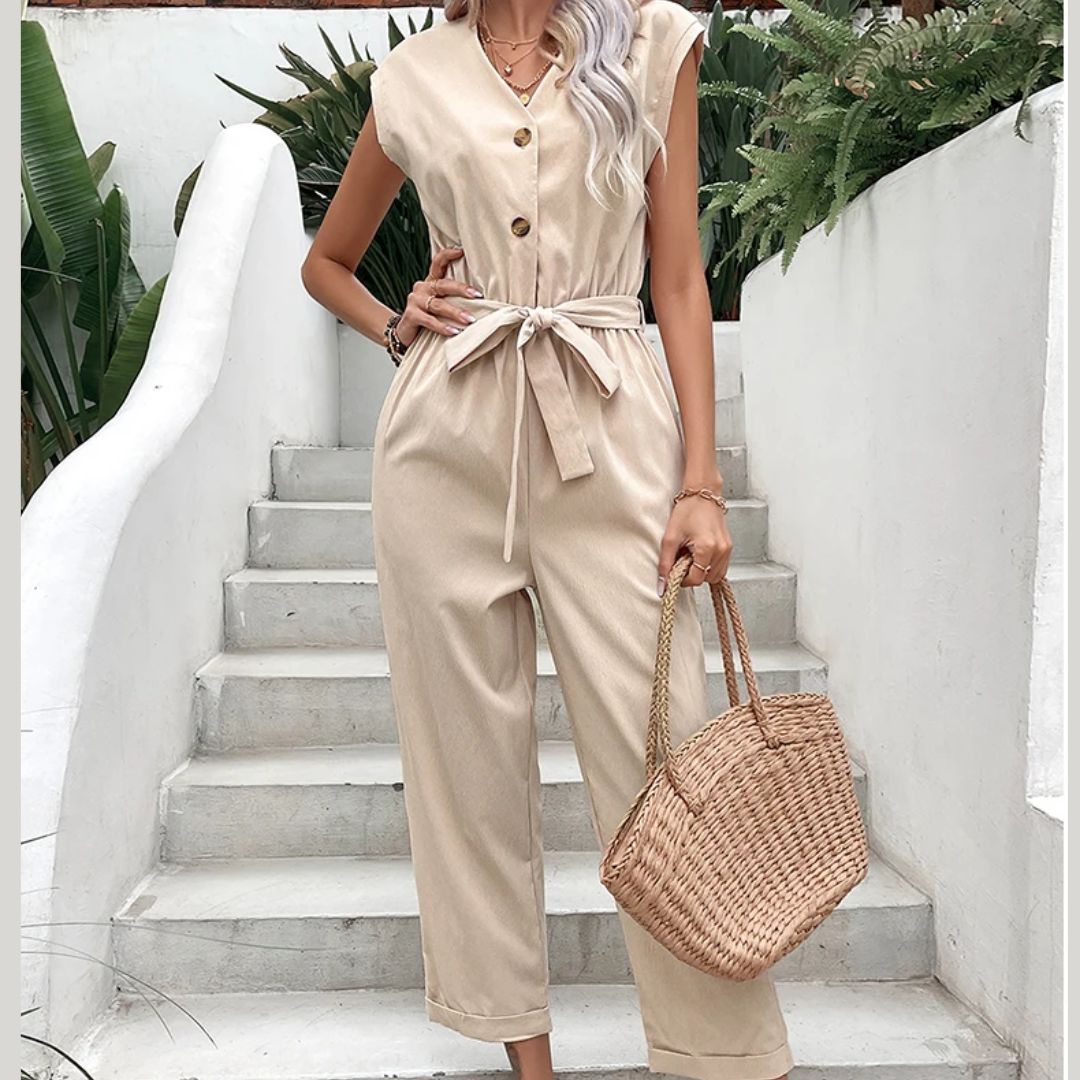 "Elegante V-hals dames jumpsuit, kort en luchtig, met trendy korte mouwen en cropped broeklengte, ideaal voor zomer"