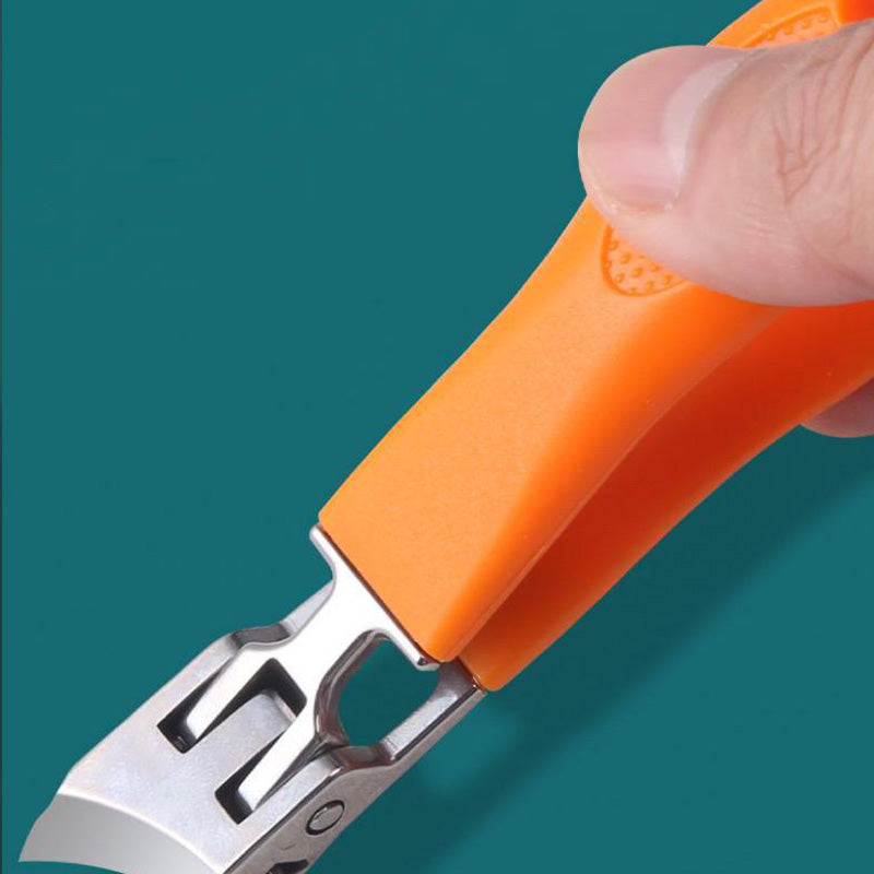 "Extra brede heavy-duty nagelknipper in zwart-oranje, ergonomische greep, voor dikke nagels; precisie en duurzaamheid."