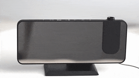 Detailopname van de led display op de slimme alarmklok