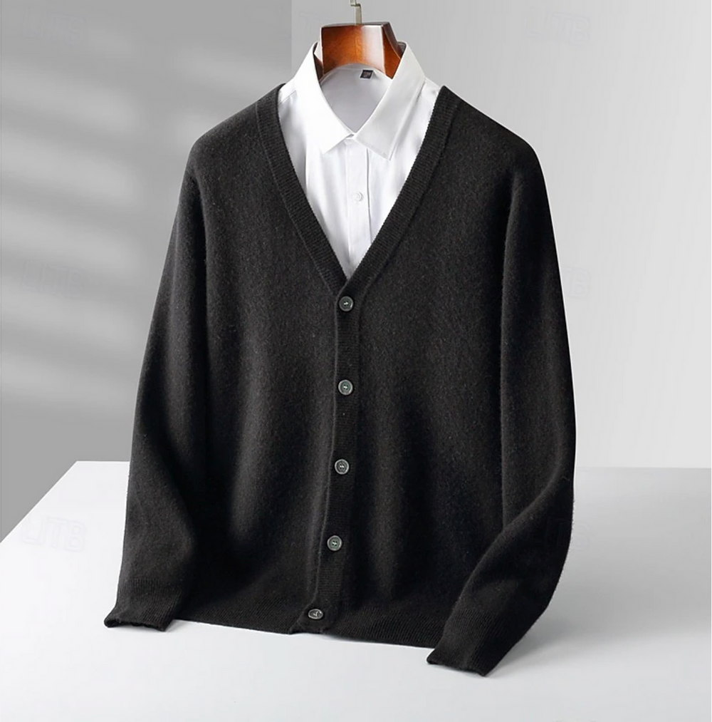 Elegant heren knoopvest met lange mouwen. Ideaal voor smart-casual looks, warm en comfortabel.