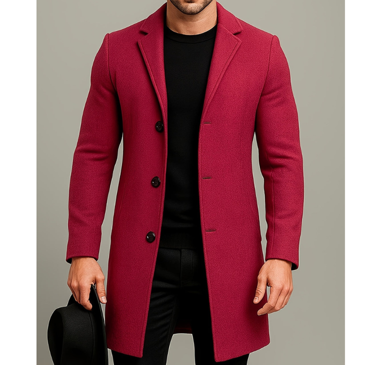 Lange, stijlvolle heren winterjas met knoopsluiting. Warme mantel, perfect voor winterse dagen en herenmode.